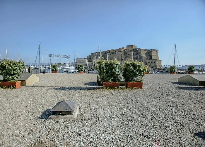 il faro di serapide Napoli